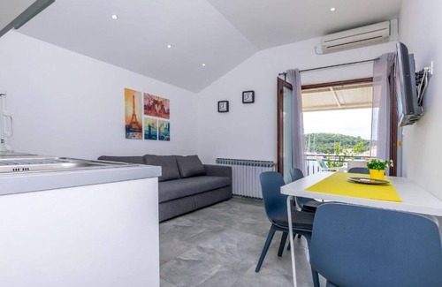 Rogoznica Apartamento | 30 m² Apartamento ∙ 1 habitación ∙ 2 huéspedes