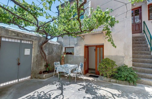 Veli Losinj Apartamento | 30 m² Apartamento ∙ 1 habitación ∙ 2 huéspedes