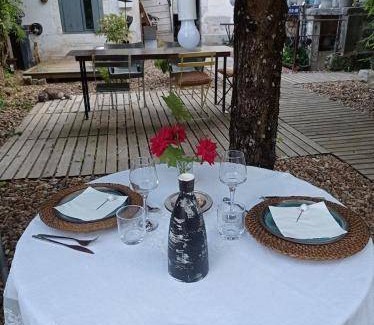 Lainsecq Cama Y Desayuno | 30 m² Bed & Breakfast ∙ 3 huéspedes