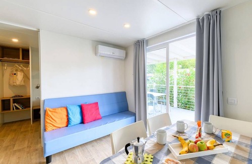 San Benedetto di Lugana Alquiler De RV | 30 m² Caravana ∙ 2 habitaciones ∙ 5 personas