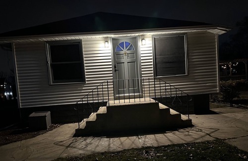 Frankfort Casa | 30 minutes from downtown Chicago!