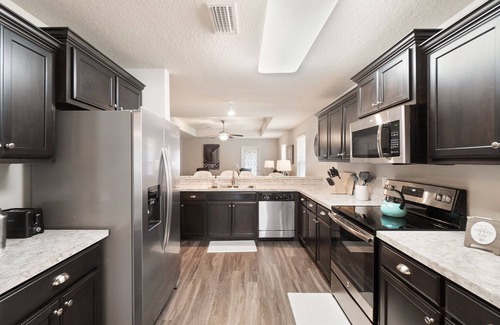 Milton Casa | 30 Minutes to Beaches and Entertainment