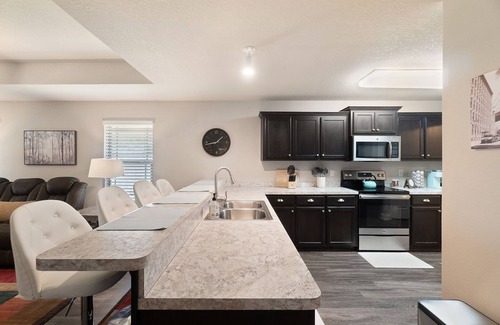 Milton Casa | 30 Minutes to Beaches and Entertainment