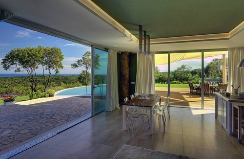 Peruski Casa | 300 m² Casa ∙ 3 habitaciones ∙ 8 huéspedes