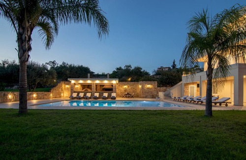 Souda Villa | 300 m² Villa ∙ 7 habitaciones ∙ 16 personas