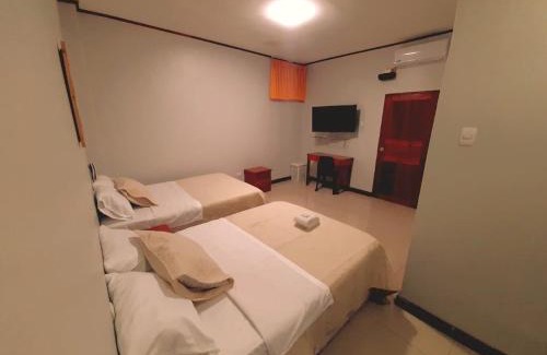 Iquitos Apartamento | 300 RV Apartments Iquitos Peru-Apartamento tercer piso con 1 dormitorio