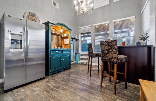 Fallbrook Villa | Luxury 5-BR Villa w Pool, Hot Spa, Nature, 3000 sqft,