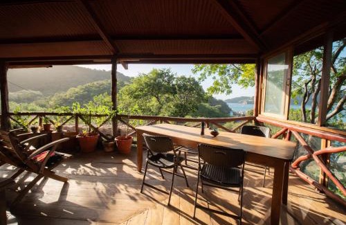 San Juan del Sur Apartamento | 300m to beach/center: 2 bedr-2 bath & great views!