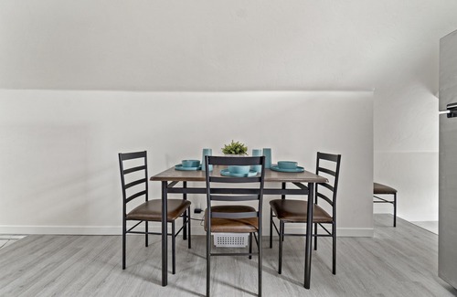 Nampa Apartamento | 300Mbps°Smart TV°Full Kitchen°Self Check-In°W/D