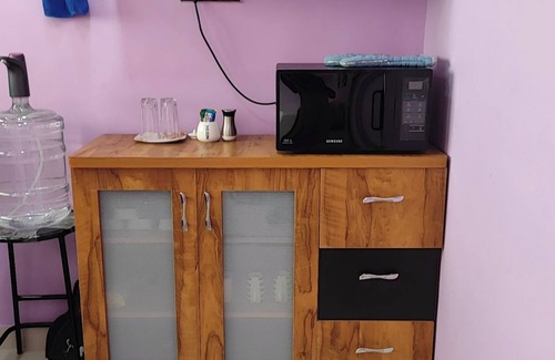 Paud Apartamento | 301 AC 1BHK Service Apartment