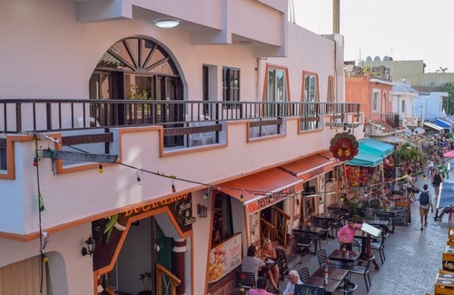 Centro - Supmza 001 Apartamento | 301 Junior Suite w/balcony & full kitchen at Hotel & Suites Bucaneros