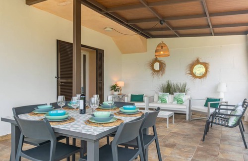 Buger Casa | 302 m² Casa ∙ 3 habitaciones ∙ 6 huéspedes