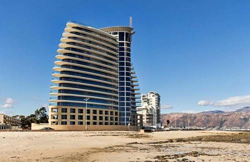Strand Apartamento | 302 Ocean View