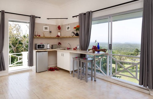 Port Elizabeth Casa | 302 On Old Seaview Road Chelsea