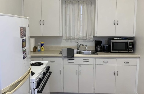 Boone Apartamento | #303 Victorian Suite "A Preferred Partner of Rail Explorers"