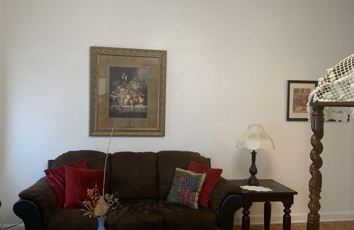 Boone Apartamento | #303 Victorian Suite "A Preferred Partner of Rail Explorers"