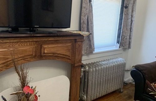 Boone Apartamento | #303 Victorian Suite "A Preferred Partner of Rail Explorers"