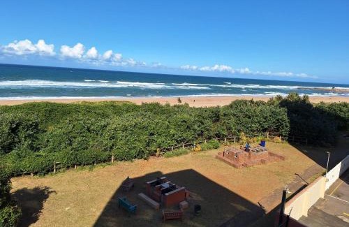 Amanzimtoti Apartamento | 304 Amazibu- Luxury On the Beach
