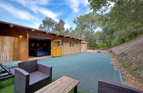 Fallbrook Casa | 3046 Skycrest Drive