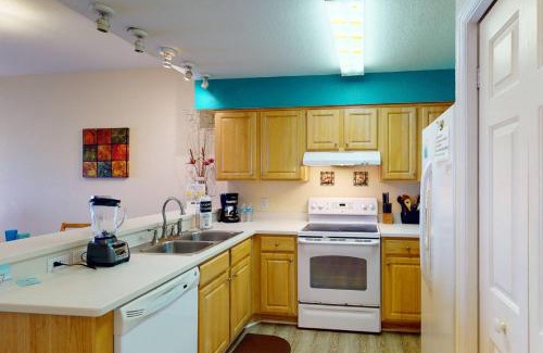 Madeira Beach Casa | 305 - Skyline