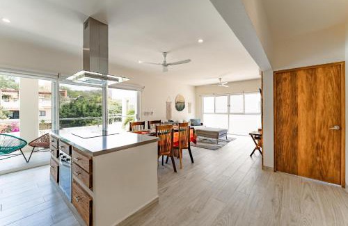 Santa María Huatulco Casa | 3060 - Bocana Beach Condo B2