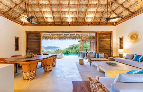 Santa María Huatulco Villa | 3064 - Casa Charra