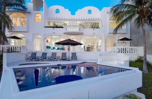 Santa María Huatulco Villa | 3067 - Casa Blanca