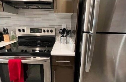 Spring Garden Apartamento | 308 Cozy and warm King Bed APT in center city