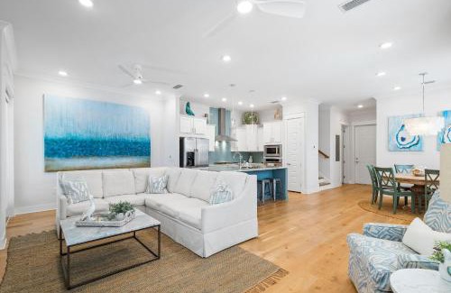 Panama City Beach Casa | 30A Beach Therapy By Stay on 30a, Bikes-Resort Style Pool