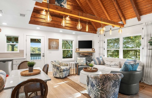 Santa Rosa Beach Chalet De Esquí | 30A | Bikes | Private Dock | Firepit | Kayaks