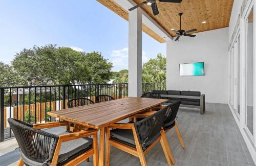 Gulfview Heights Casa | 30A Born 2 Beach by AvantStay Luxury Gulf Views w Private Pool