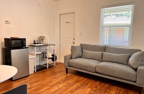 Historic Old Northeast Casa | 310 Unit B2-Coffee Pot Cottage by Coastal Cottages