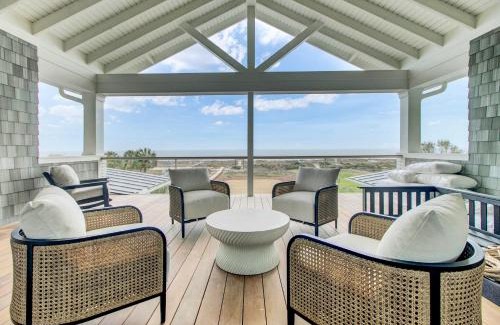 Isle of Palms Casa | 3108 Palm by AvantStay Oceanfront Private Pool Incredible Views