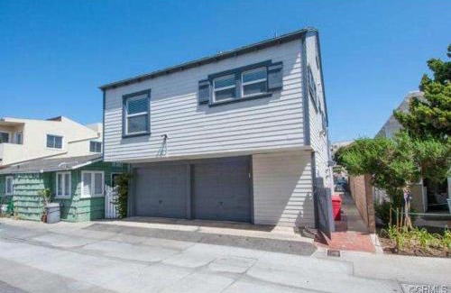 Balboa Peninsula Casa | 313 E Bay Ave B