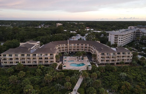 North Forest Beach Condominio | 315 Breakers Direct Oceanfront Condo