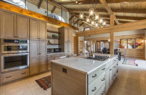 Loghill Village Casa | 317 Tower Combo