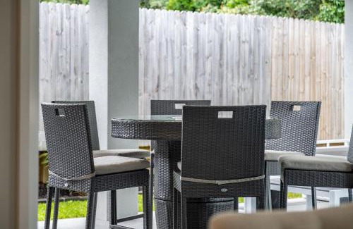 Diamond Beach Casa | 32 Shores Crescent