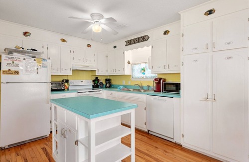 Kill Devil Hills Casa | 321 - OBX Rental Home Packed with Amenities and Close to the Beach!