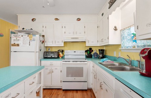 Kill Devil Hills Casa | 321 - OBX Rental Home Packed with Amenities and Close to the Beach!