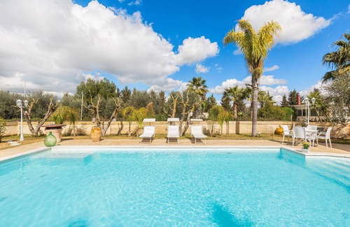 Guagnano Villa | 3220 Villa Smeralda by BarbarHouse