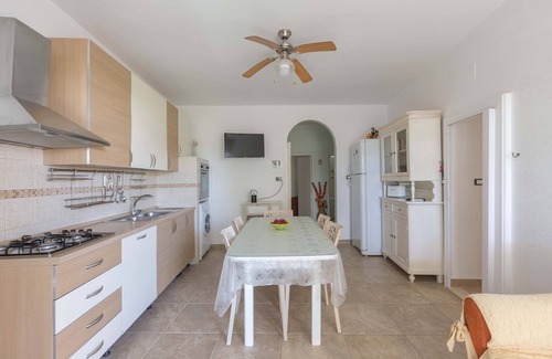 San Michele Salentino Cabaña | 3229 Trullo Mimosa by Perle di Puglia