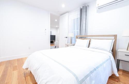 Williamsburg Apartamento | 323-1 Specious 2BR Williamsburg