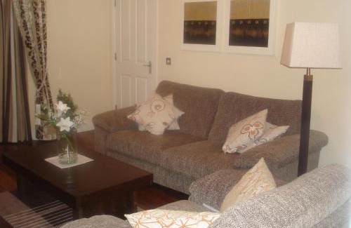 Kenmare Casa | 33 ArdMullen Townhouse X Davitt's Guesthouse & Restaurant Kenmare