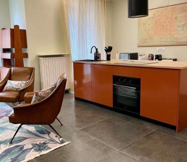 Pavia Apartamento | 33 BORGO TICINO Lux Free Parking & Private Garden