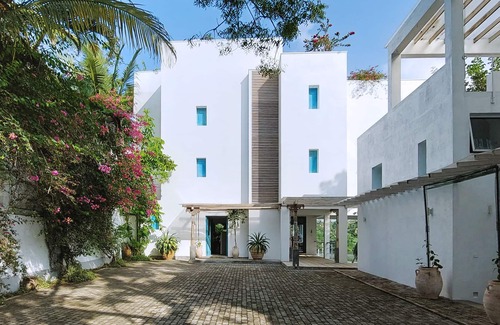 Hikkaduwa Villa | 33 Lake Terrace