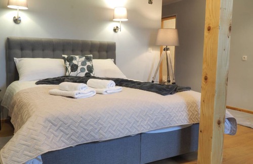 Municipality of Plaski Cabina | 33 m² Habitación privada ∙ 3 personas