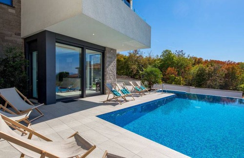 Zurkovo Casa | 330 m² Casa ∙ 5 habitaciones ∙ 14 personas