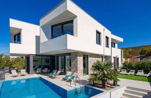 Zurkovo Casa | 330 m² Casa ∙ 5 habitaciones ∙ 14 personas