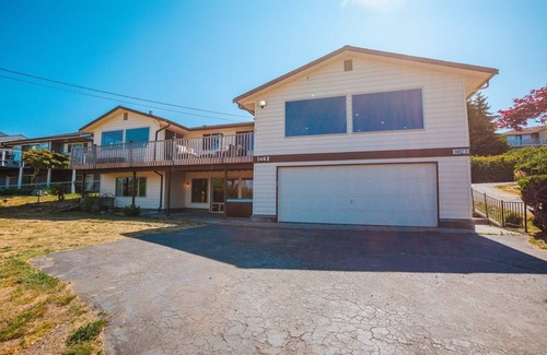 Camano Island Casa | 3300 sq ft beach house with amazing water view, hot tub,and private beach access