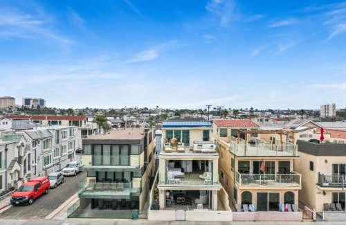 West Newport Casa | 3312 W Oceanfront